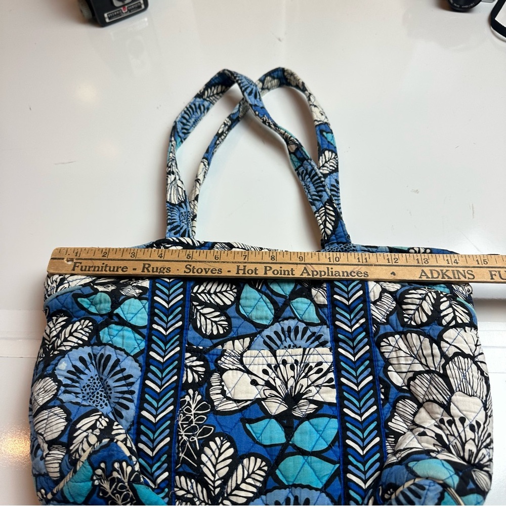Blue Floral Vera Bradley Tote | Quilted Cotton Shoulder Bag · Y2K Coastal - Picture 8 of 10